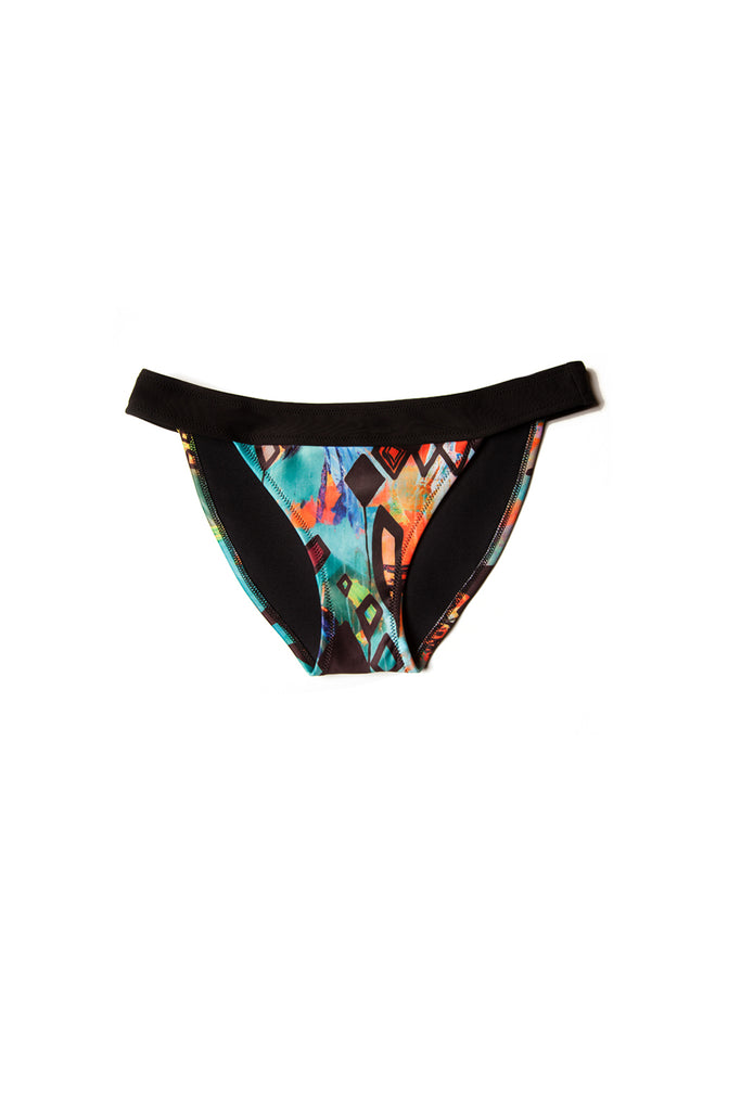 patterned bikini bottoms 